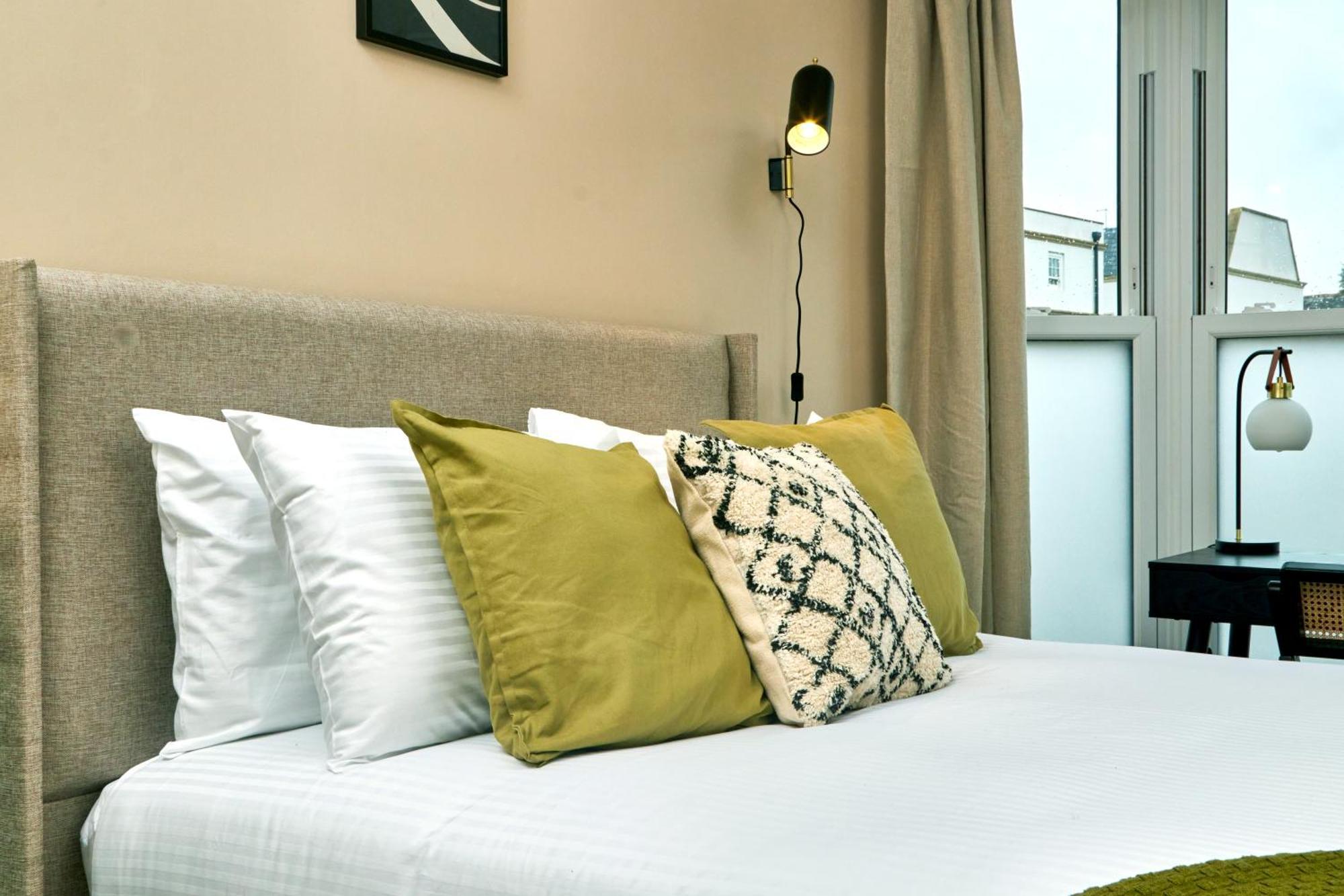Settle In Winchester - Stylish Self Check-In Rooms Kültér fotó